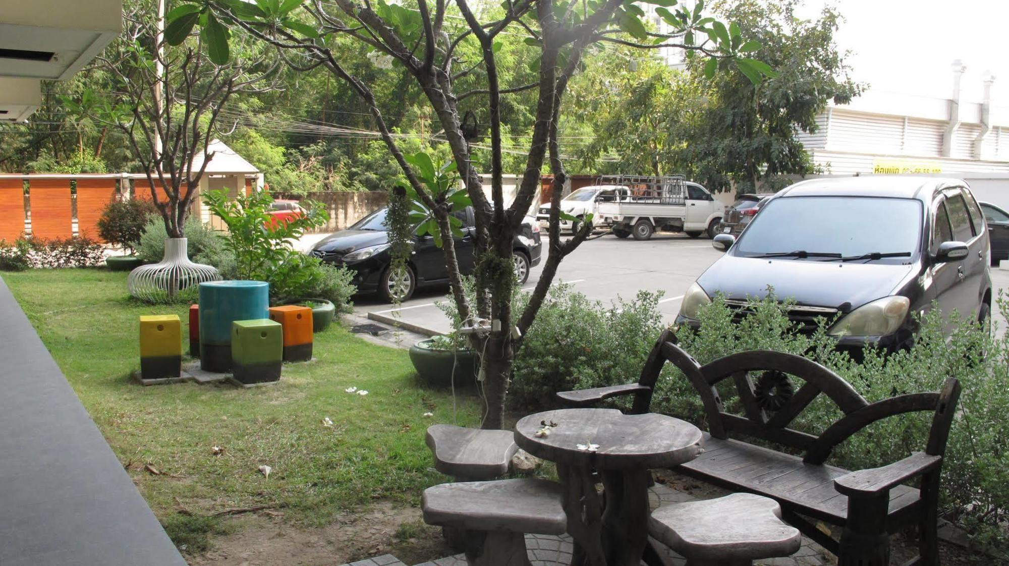 U431 Chaengwattana Nonthaburi Exterior foto